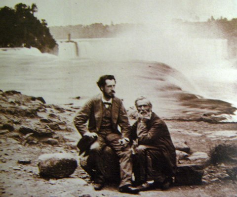 Auguste Bartholdi devant les chutes du Niagara